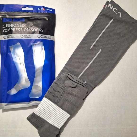 NENCA Other - NENCA cushioned compression socks - gray - sz medium - new in package